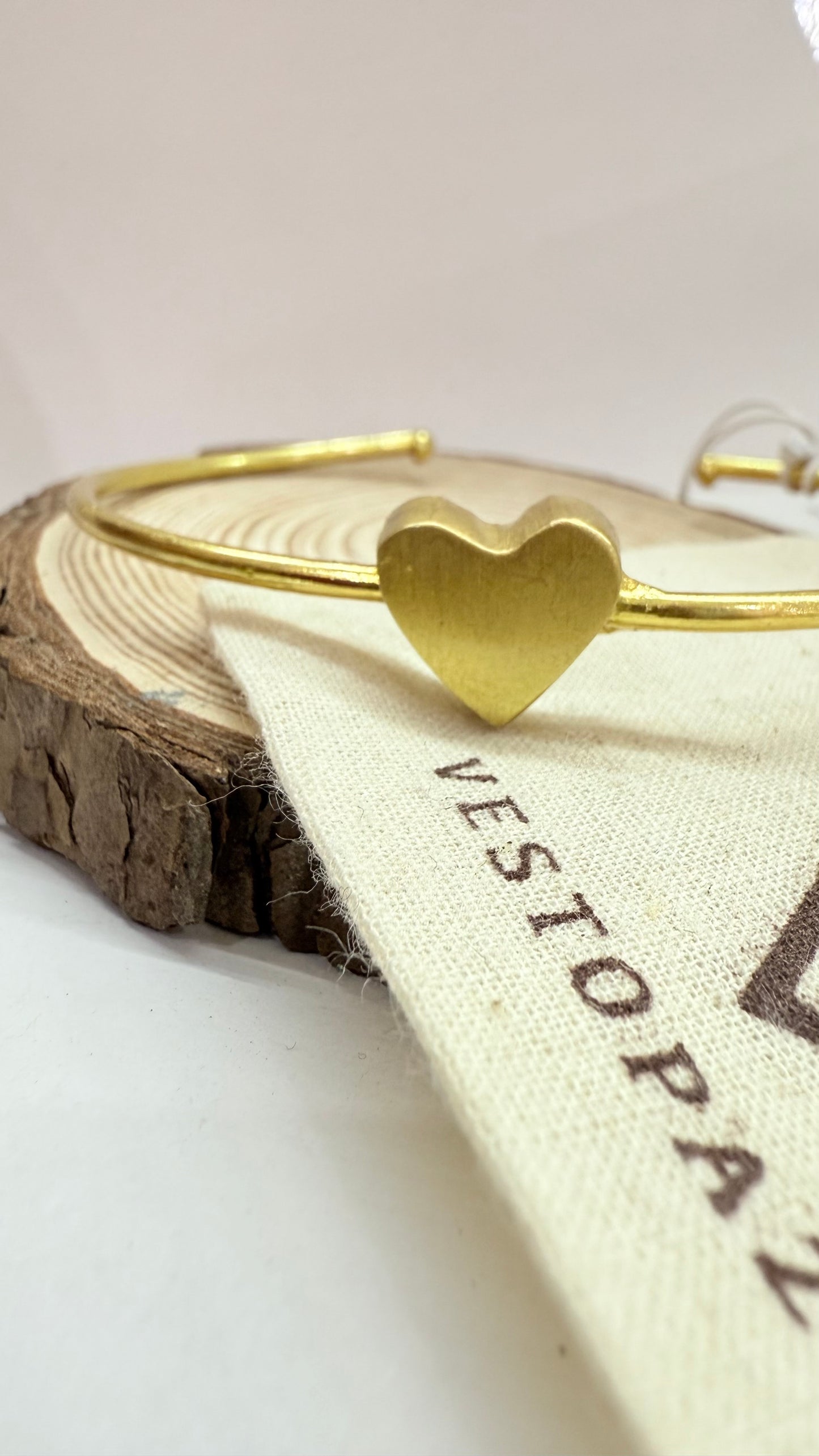 Heart Bracelet- B27