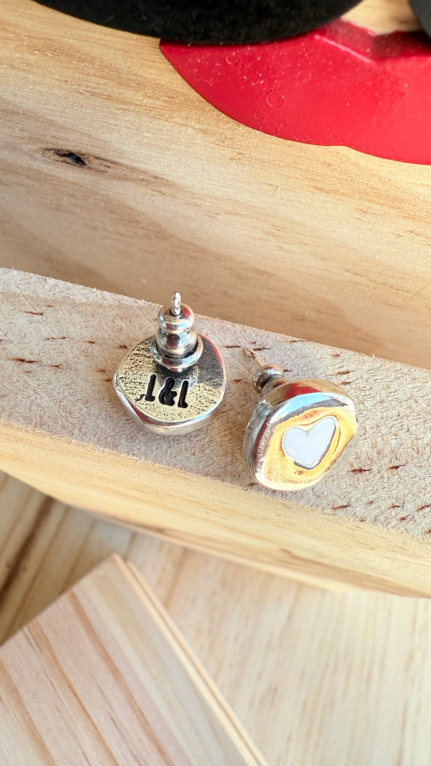 Hearts Stud Earrings - L21