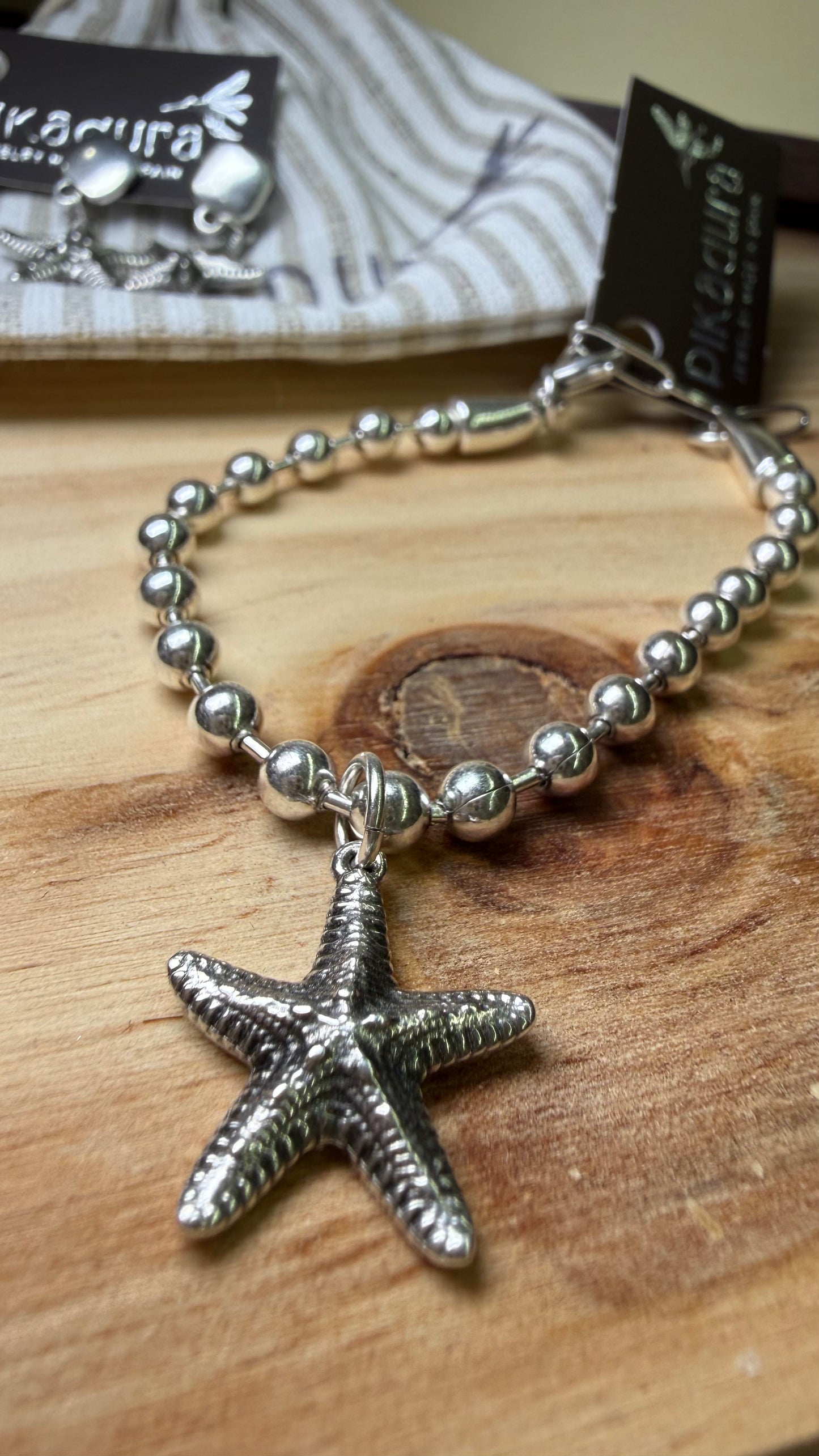 Big Starfish Chocker- P48