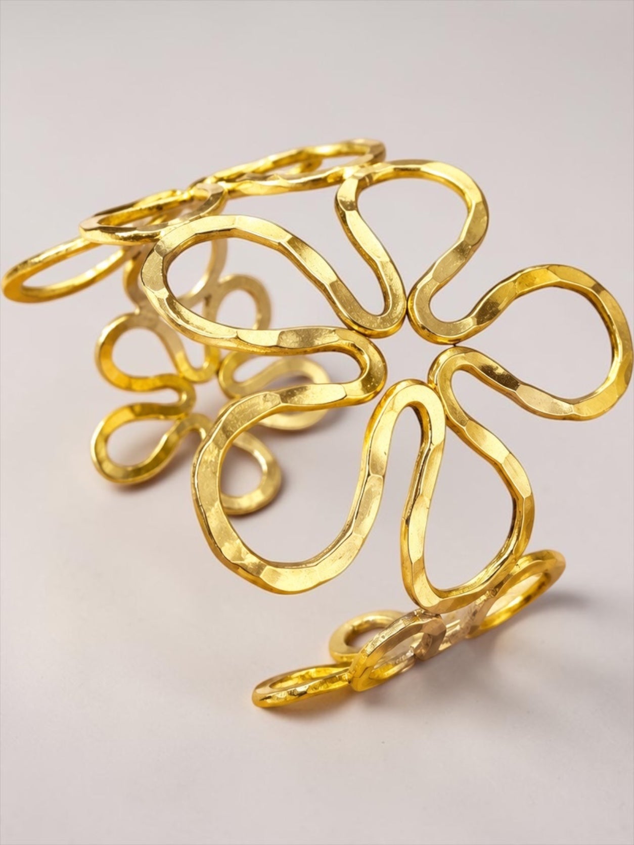 Daisy Bracelet- B44