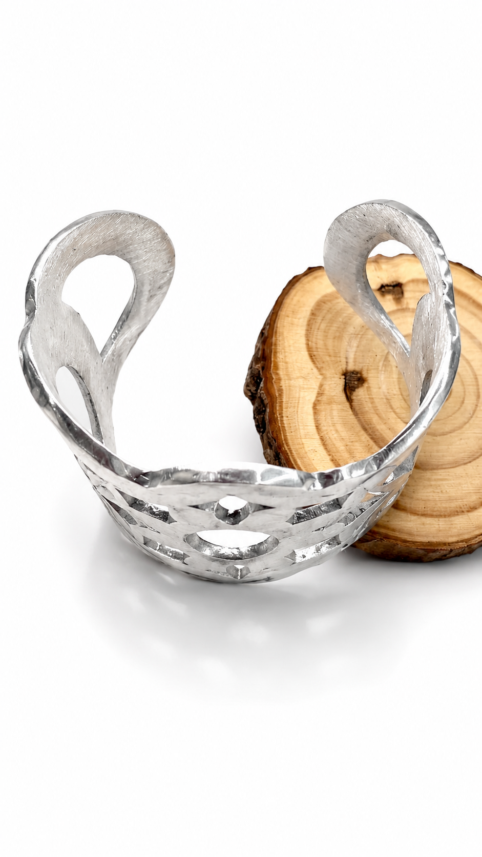 Flower Bangle- A47