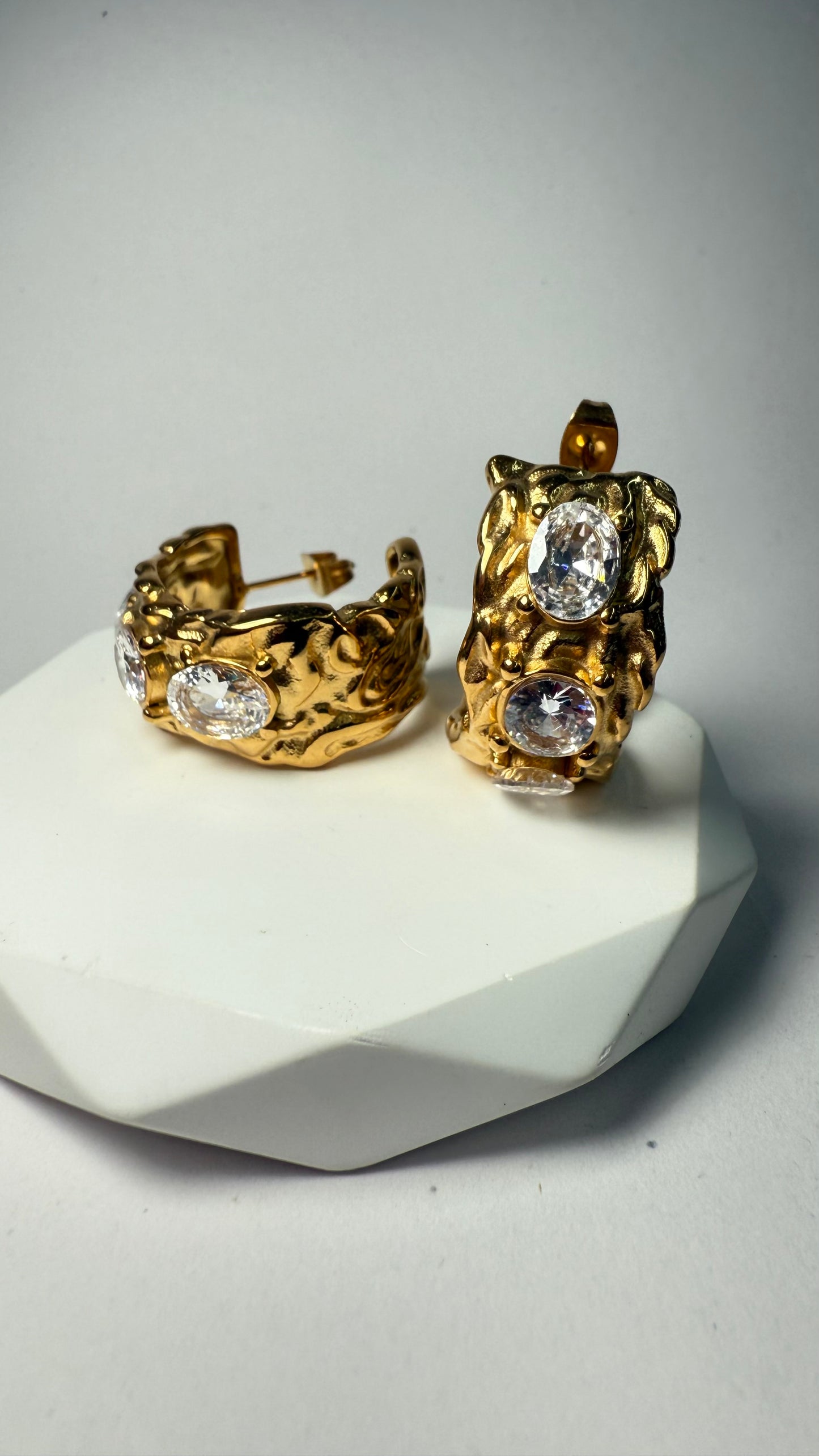 Pretty Steel Hoops- S811