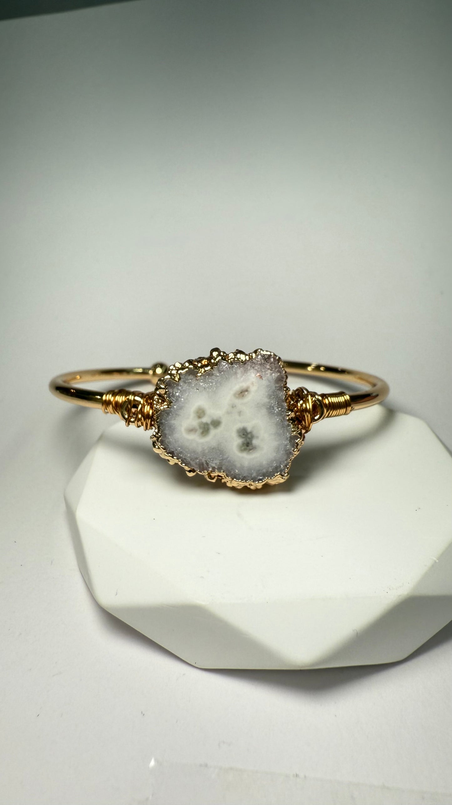 Quartz Bracelet- T12