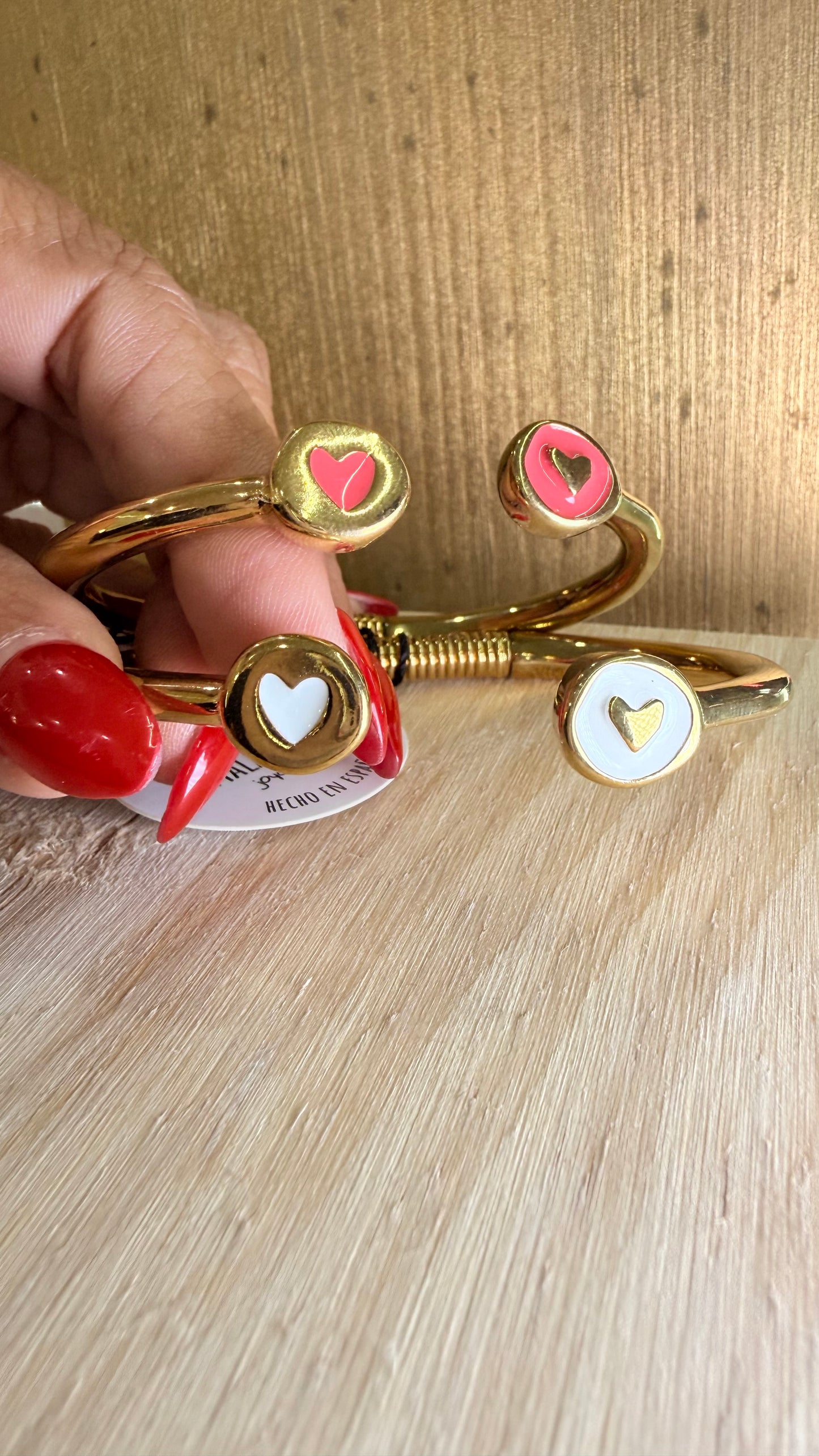 Hearts Bangle- L33