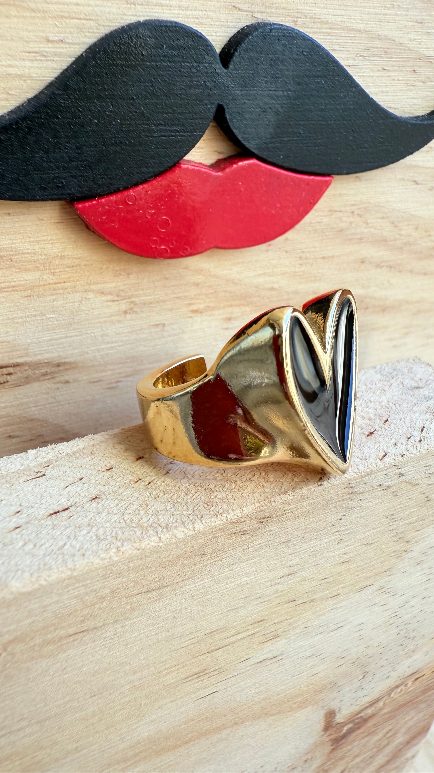 Black Heart Ring- L36