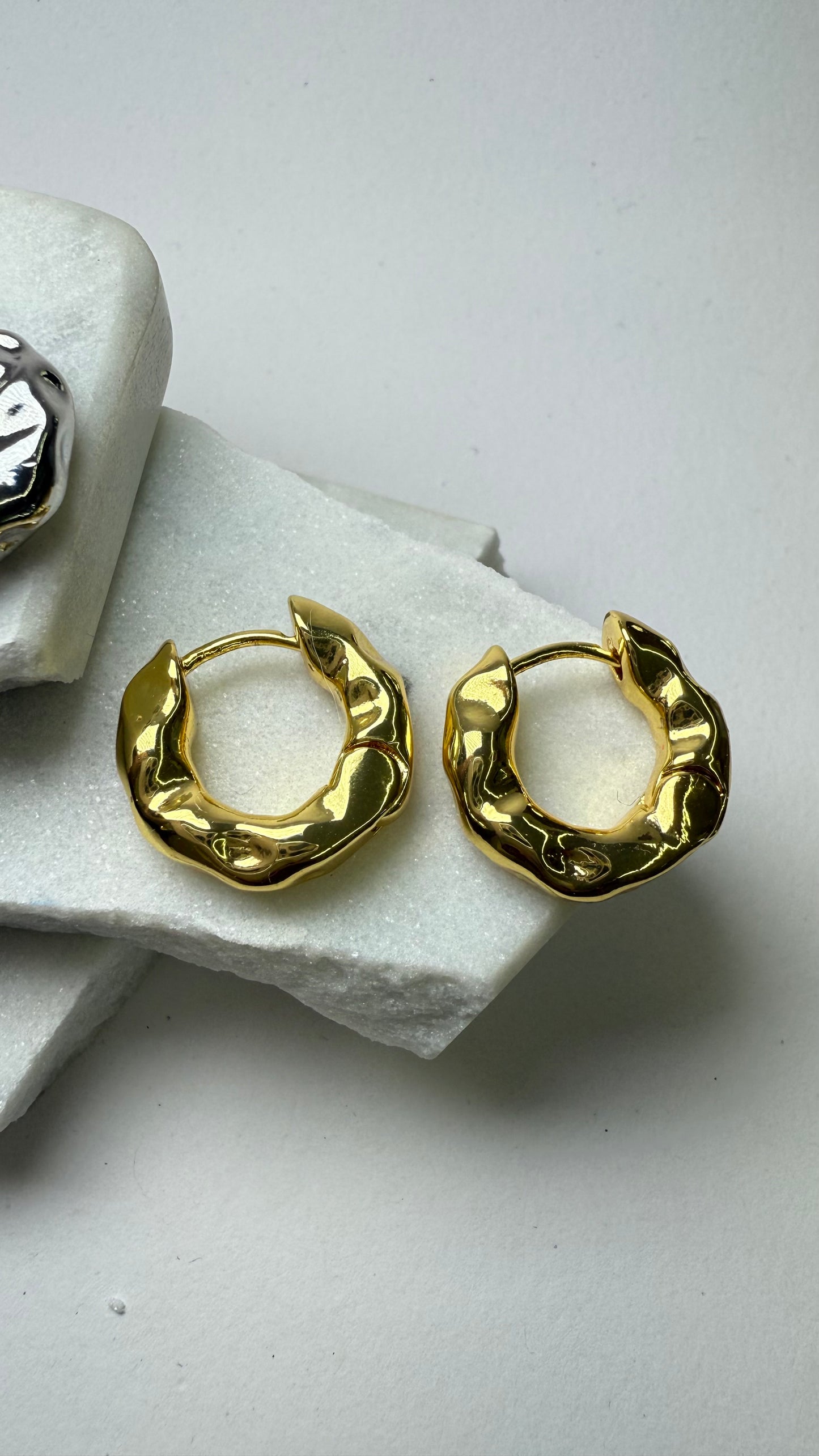 Irregular Small Hoops- S127