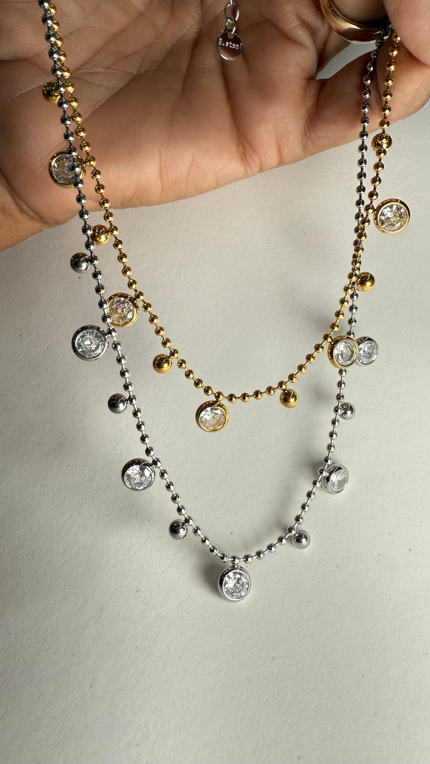 Pretty Chockers - S81