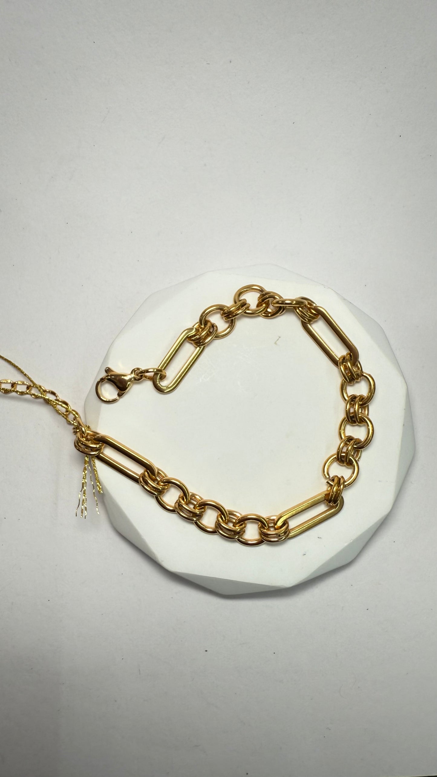 Circle and rectangle bracelet- S569