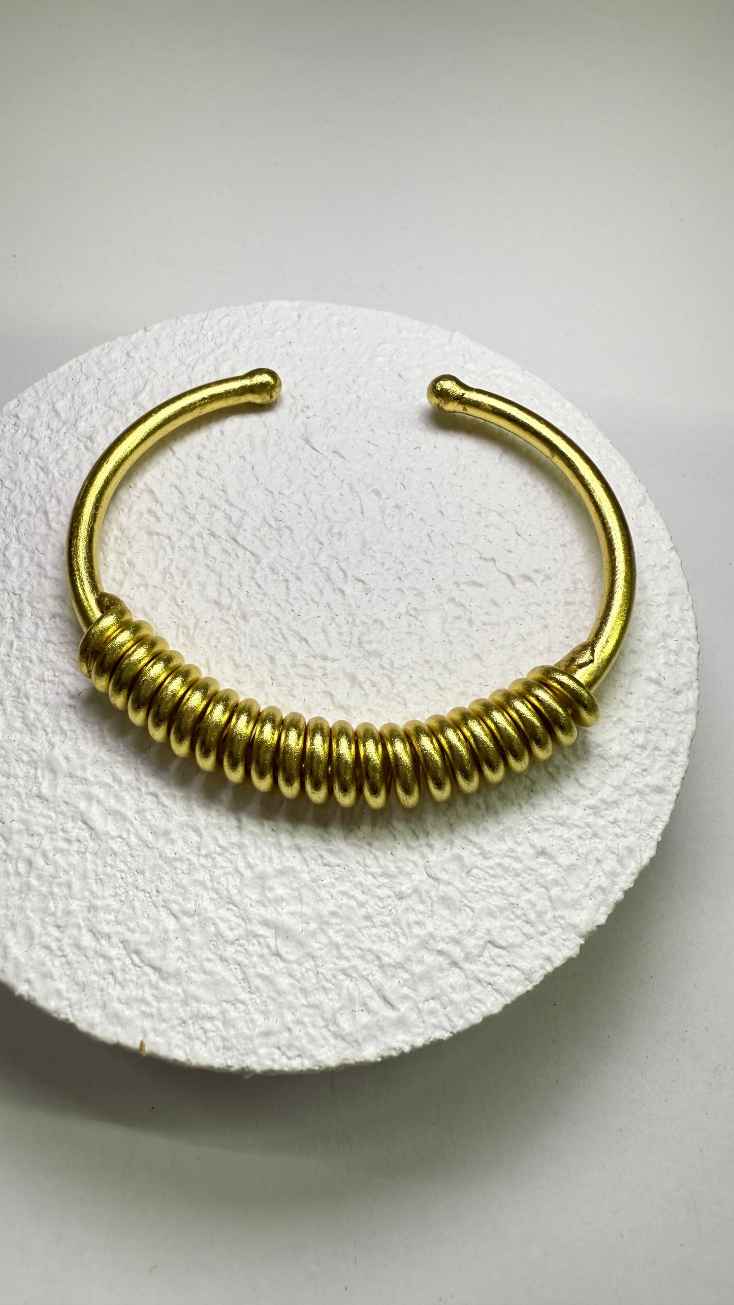 Bangle Brass- B06