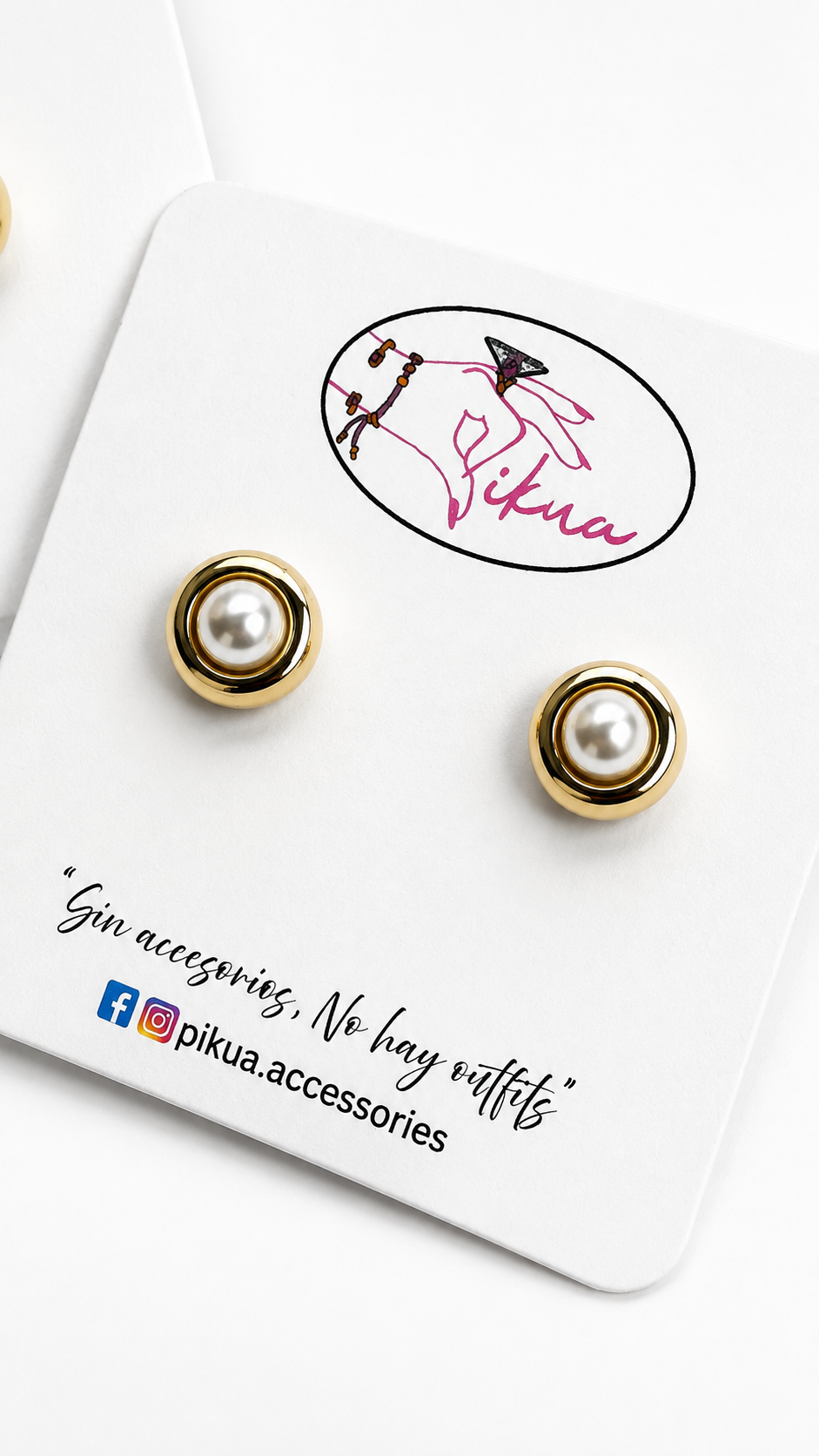 Elegant pearl Stud- S44