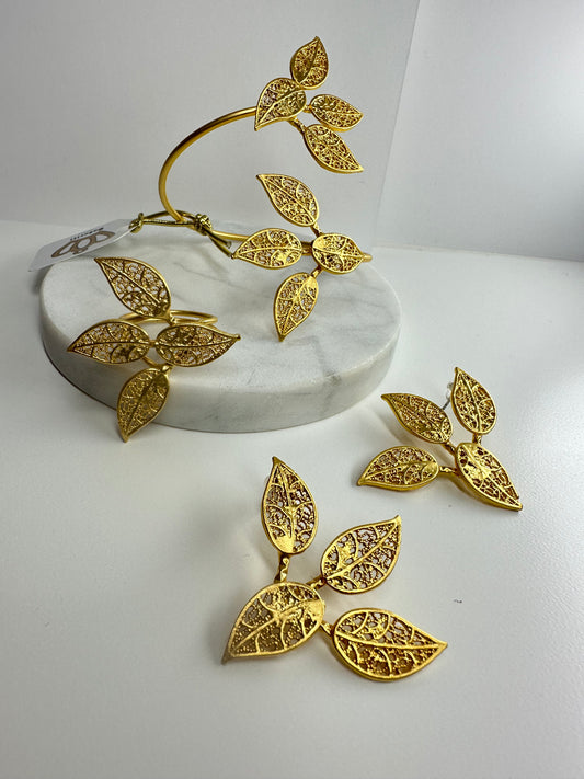 Leaves Set-  Basarili -T2031